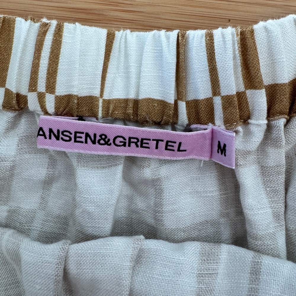 Hansen + Gretel Paros maxi dress in a gold and white geometric print medium - Picture 6 of 7